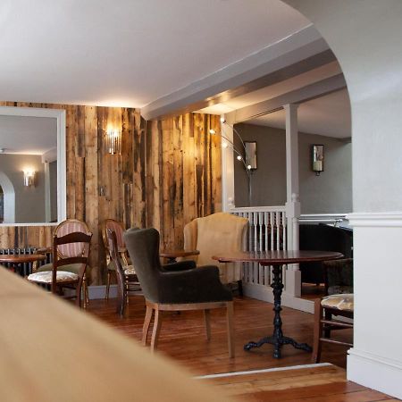 The Kings Arms Hotel Malmesbury Eksteriør billede