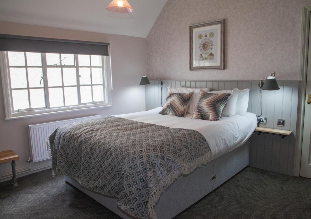 The Kings Arms Hotel Malmesbury Eksteriør billede